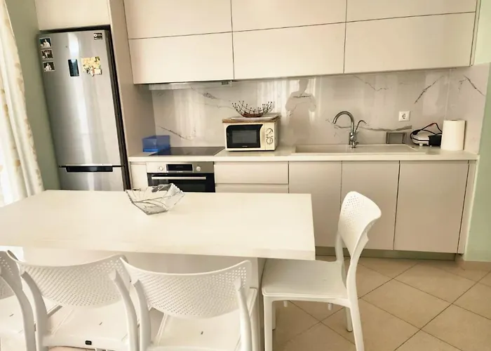 Albania Sarand Koder *